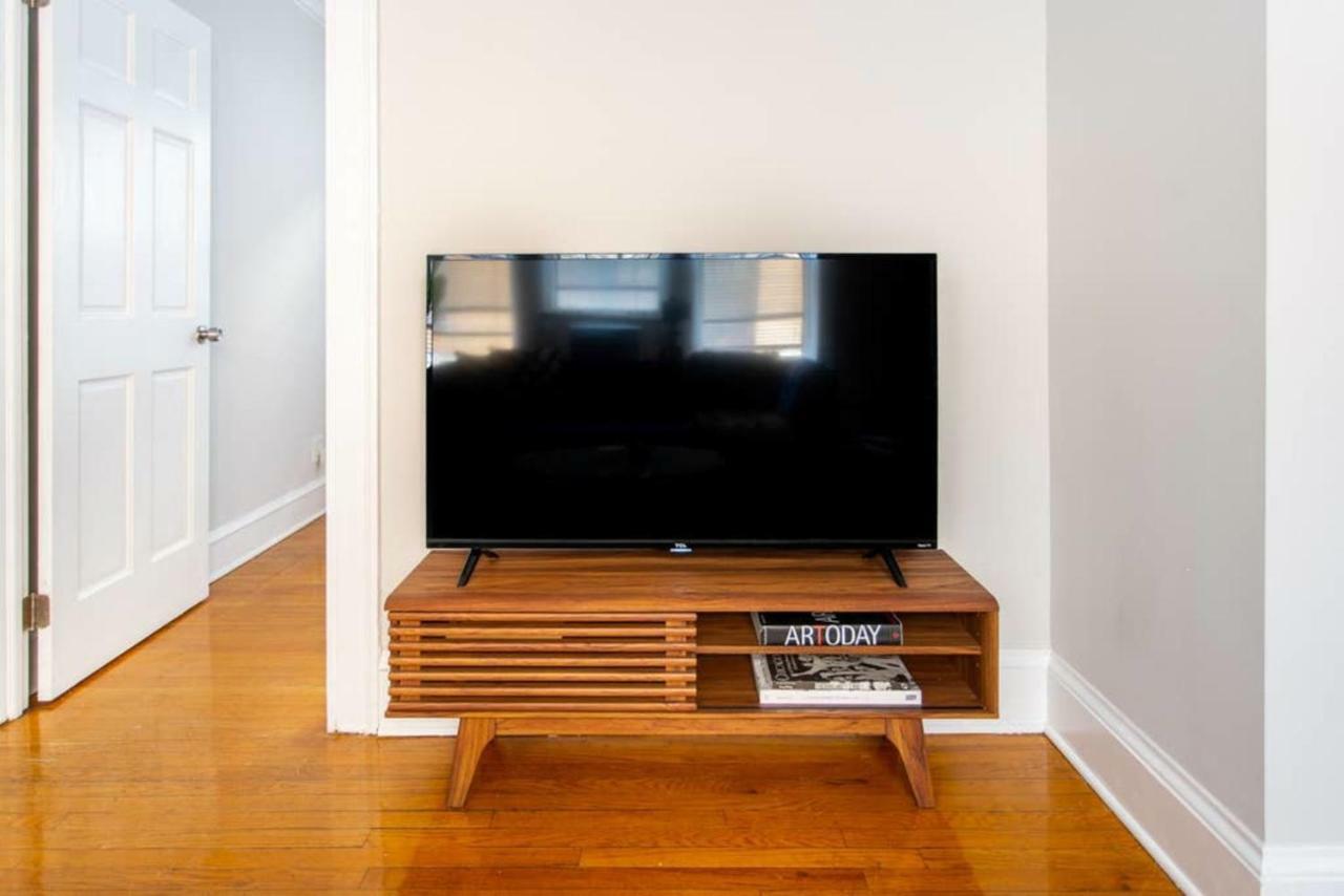 1Br Modern Apartment In Lincoln Square - Eastwood 3S Rep Чикаго Экстерьер фото